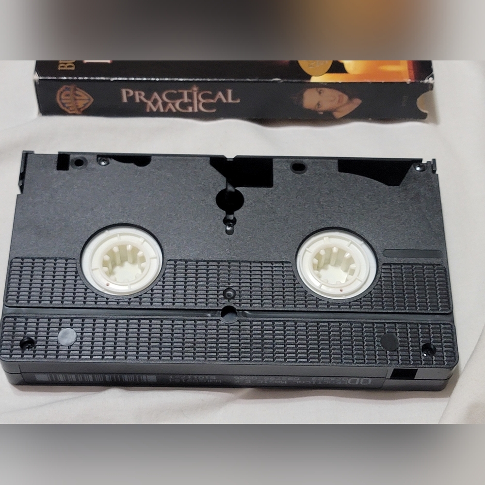 Practical Magic Vintage VHS Tape (1999) - Picture 4 of 4